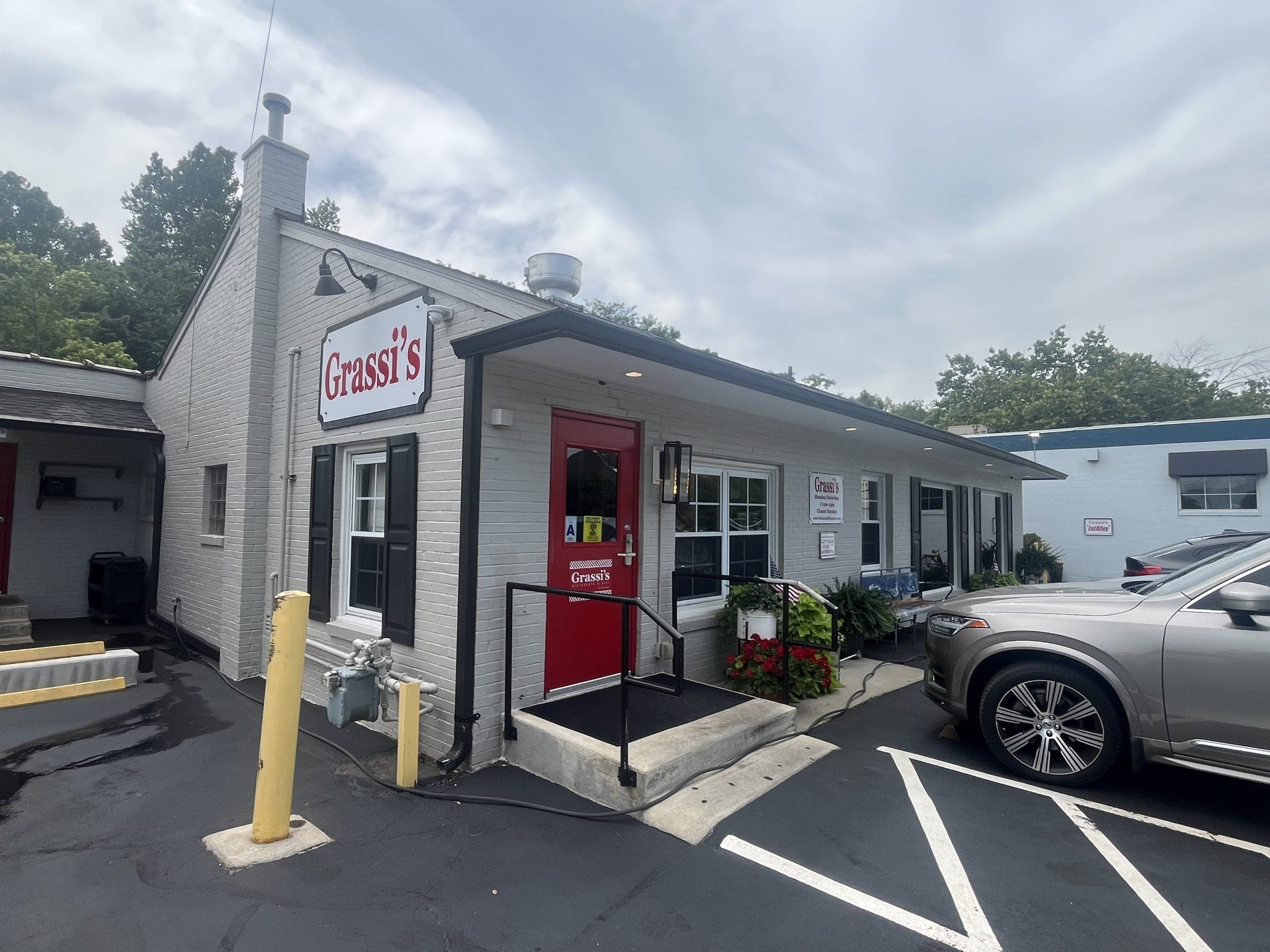 Grassi's Ristorante & Deli - Frontenac, MO